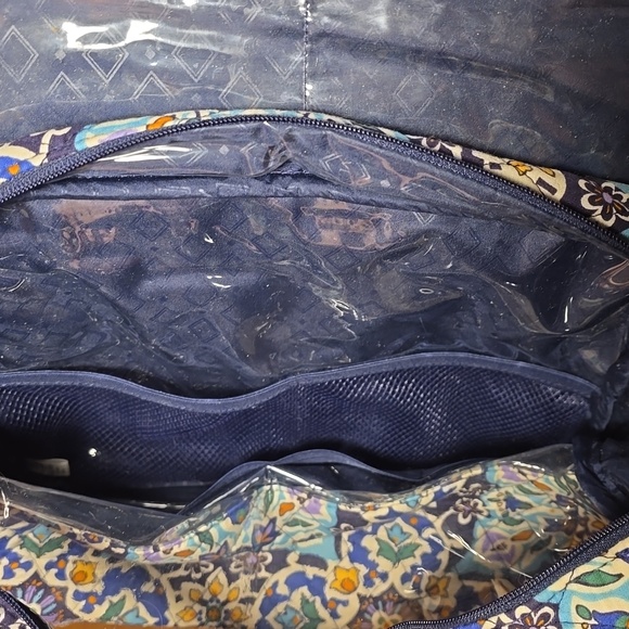 Vera Bradley Hanging Organizer in LISBON MEDALLION pattern - Picture 8 of 8